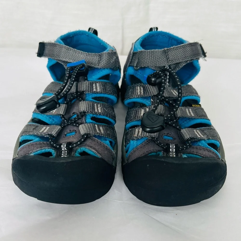 Keen Unisex Youth Newport H2 Gray‎ and Blue Outdoor Hiking Sneaker Sandals